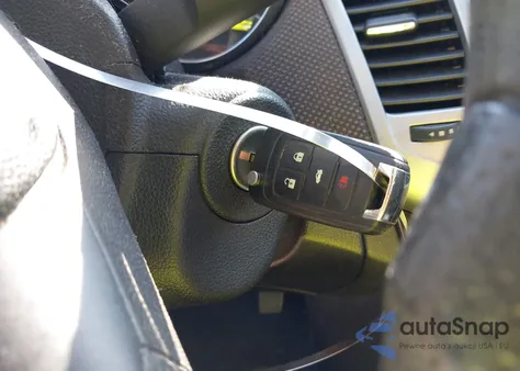 2016 Chevrolet Cruze Limited 1Lt Auto из США, поврежденный, VIN 1G1PE5SB0G7140118